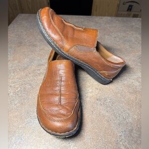 BOC Born Concept Shoes Sz 9 Brown Flats C47606